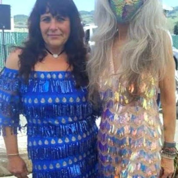 Cindy Jenkins of The Bling Sisters LIVE! Inc. - Picture 2 of 15